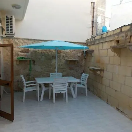 Terraced House بيت للعطل سليمة