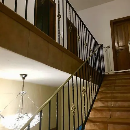 بيت للعطل Terraced House *